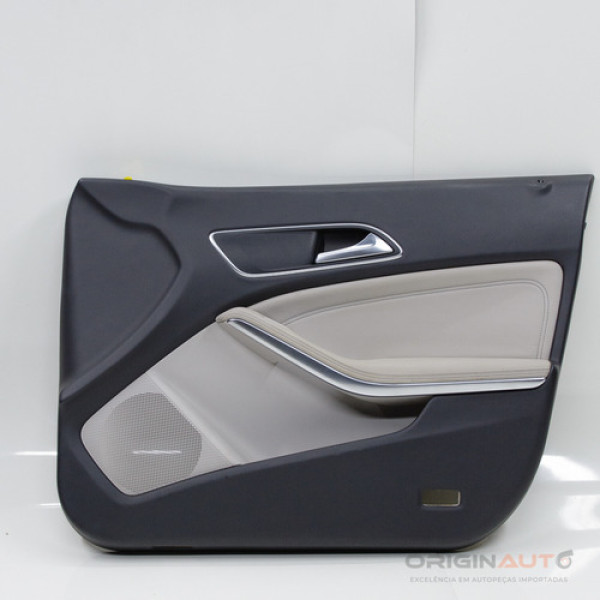 Forro Porta Dianteiro Dir Mercedes Cla200 2018 A1177200401