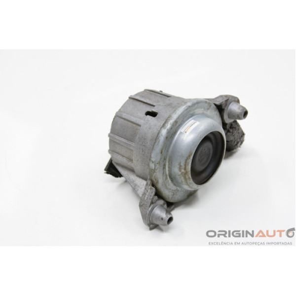 Coxim Suporte Motor Esquerdo Mercedes-benz C200 Cgi 2011 A20