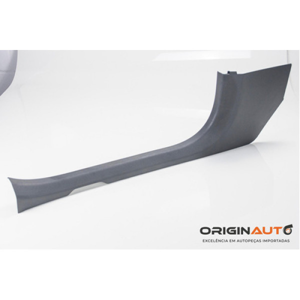 Acabamento Soleira Dianteira Esquerda C250 2018