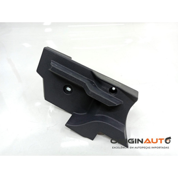 Suporte Tampao Traseiro Esquerdo Volkswagen Golf Highline 20