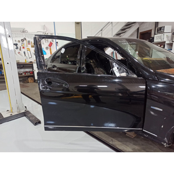 Porta Dianteira Direita Mercedes C200 W204 2011 C/detalhe