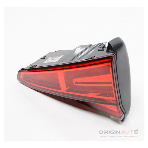 Lanterna Tampa Direita Audi A4 2.0 B9 2018 8w5945076