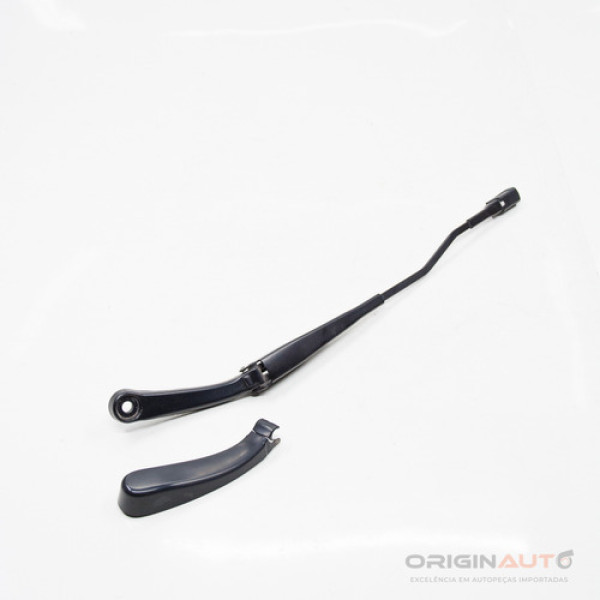 Braço Limpador Esquerdo Mercedes C43 Amg 2018 A2058208301