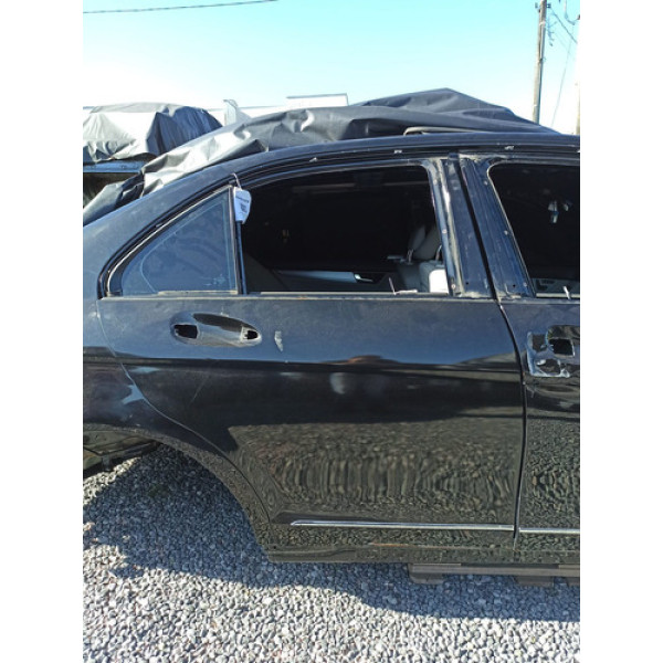 Porta Traseira Direita Mercedes C200 W204 2011 C/detalhe