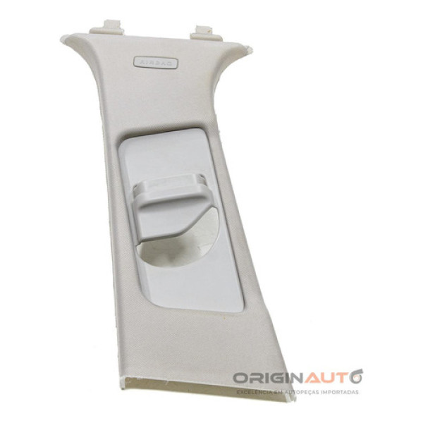Acabamento Coluna B Esquerda Mercedes C180 2012 A2046903726