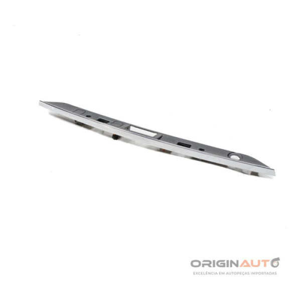 Friso Central Tampa Traseira Mercedes C180 2012 A2047400993