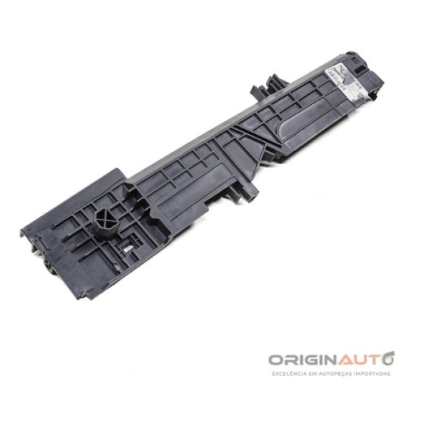 Guia Esquerdo Suporte Radiador Bmw 320i 2014 F30 7600536