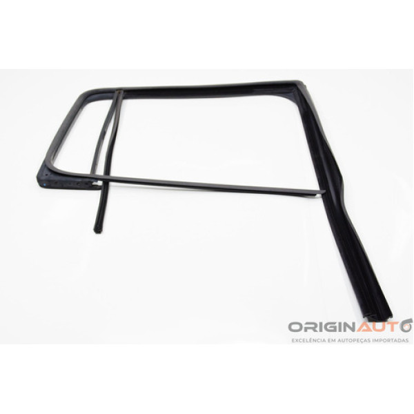 Canaleta Vidro Traseiro Direito Volkswagen Amarok Highline 2