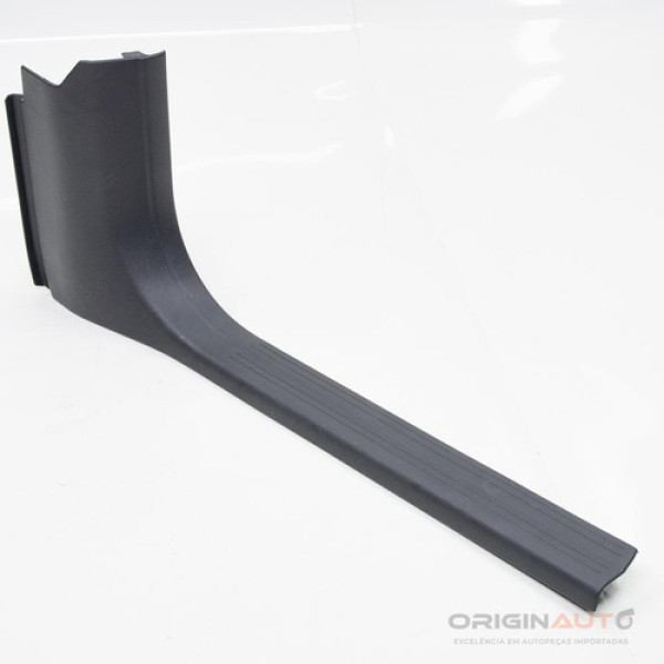 Soleira Dianteira Direita Mercedes Cla 200 1.6 2018 A2466805