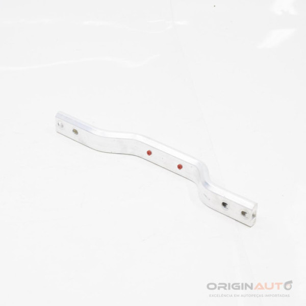 Travessa Assoalho Mercedes C 43 Amg W205 2018 A2056107001