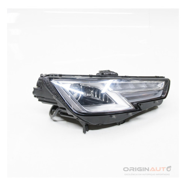 Farol Direito Led Xenon Audi A4 2.0 B9 2018 8w0941006