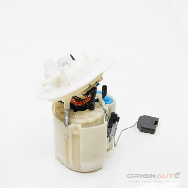 Bomba De Combustível Mercedes C43 Amg 2018 A2054704900