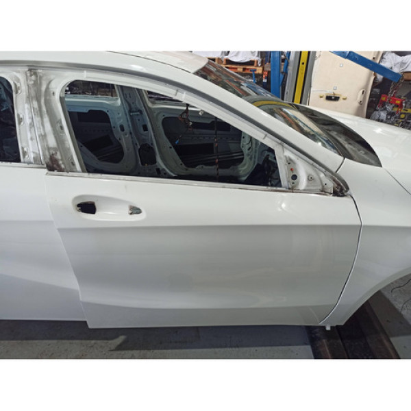 Porta Dianteira Direita Mercedes A200 2015 Nd