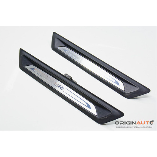 Soleira Porta Dianteira Ambos Lados Bmw X1 S20i Activeflex F