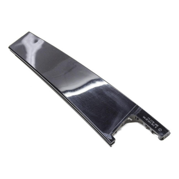 Moldura Black Piano Porta Tras Esq Mercedes A200 2015 A17673