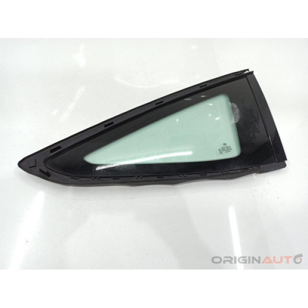 Vidro Vigia Traseiro Direito Bmw 320i Gt F34 2015 7289960