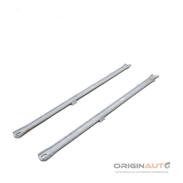 Travessa Assoalho Mercedes C180 2012