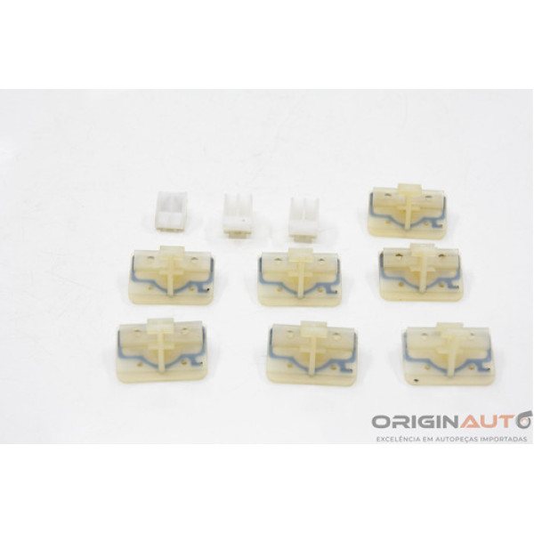 Presilha Carroceria Mercedes-benz C200 Cgi 2011 Sem/cod