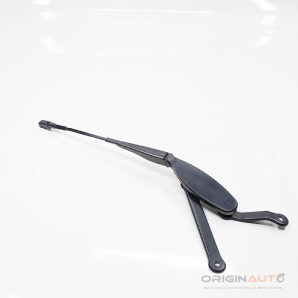 Braço Limpador Direito Mercedes C43 Amg 2018 A2058203501