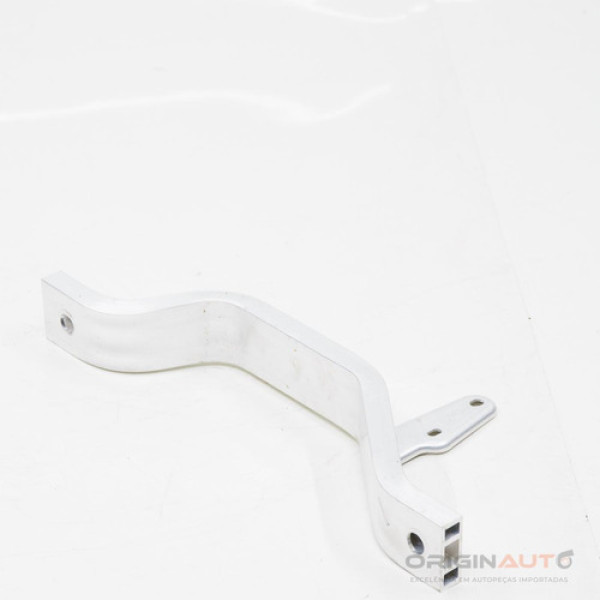 Travessa Assoalho Mercedes C 43 Amg W205 2018 A2056100065