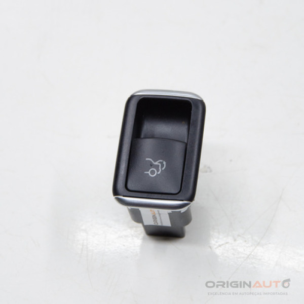 Botão Abertura Porta Malas Mercedes Cla200 2018 A2129059200