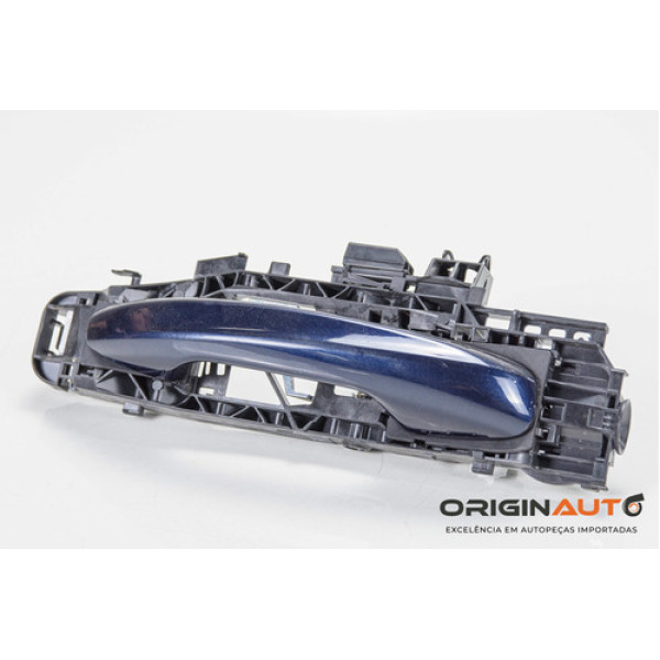 Maçaneta Dianteira Direita Mercedes C180 C200 C250 18-21