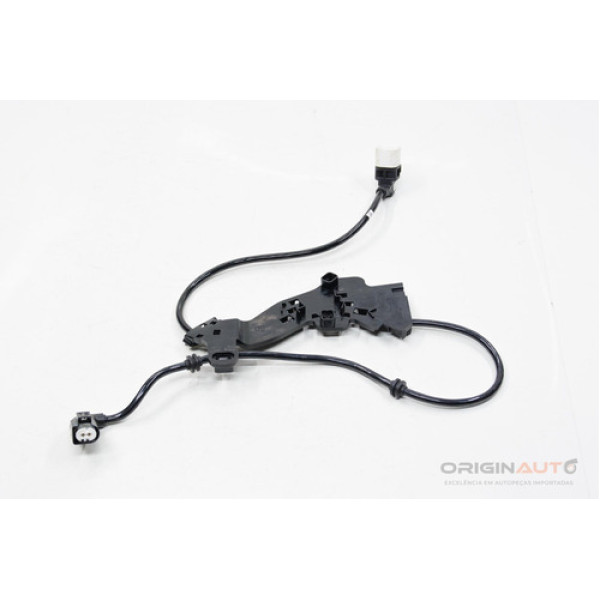 Sensor Chicote Freio Estacionamento T/e Mercedes C200 W205 2