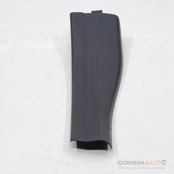 Soleira Traseira Direita Mercedes Cla 200 1.6 2018 A17668003