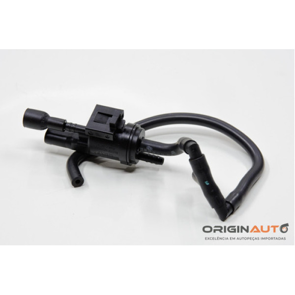 Valvula Egr Canister Mercedes Gla 200 2018 A2700700632 / 002