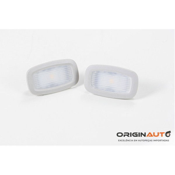 Luz Cortesia Teto Mercedes C250 2018 A0009064306