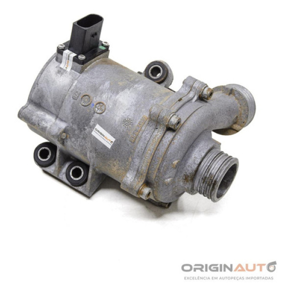 Bomba De Água Elétrica Bmw 320i 2014 F30 7597715