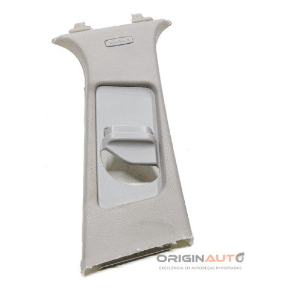 Acabamento Coluna B Esquerda Mercedes C180 2012 A 2046903826