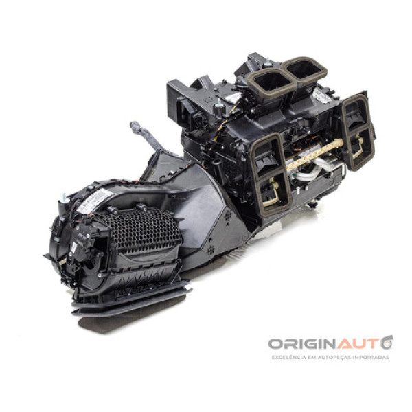 Caixa Evaporadora Mercedes C180 2012 A2048302560