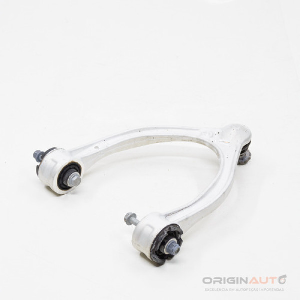 Bandeja Suspensão D/d Mercedes C43 Amg 2018 A2053303403