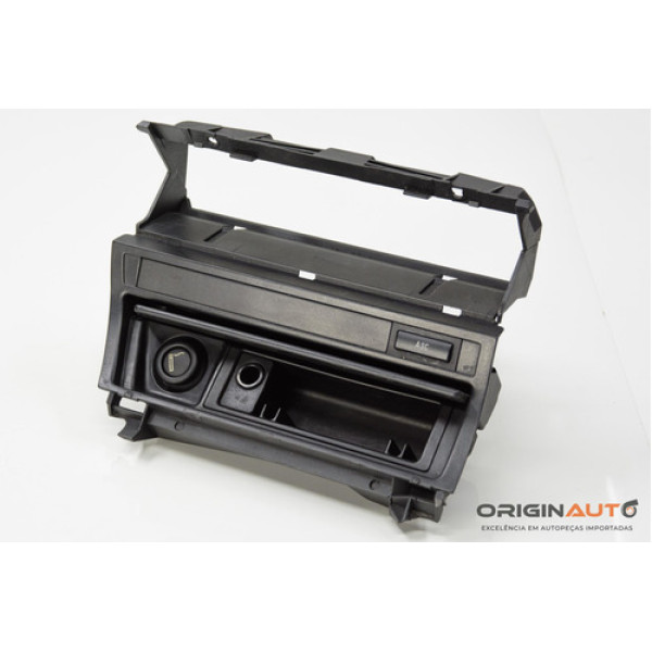 Porta Treco Console Central Bmw 320i E46 2001 8205377 / 6901