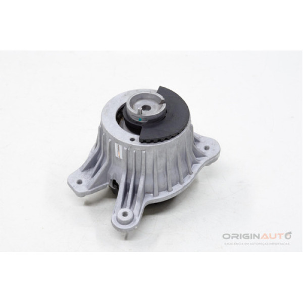 Coxim Motor Esquerdo Mercedes C200 W205 2019 A2052407600