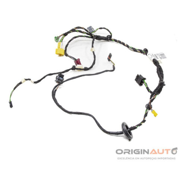 Chicote Porta Dianteir Esq Mercedes C180 2012 A2045409535