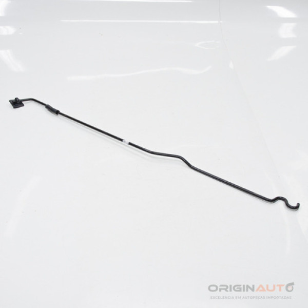 Vareta Haste Capô Mercedes Cla200 2018