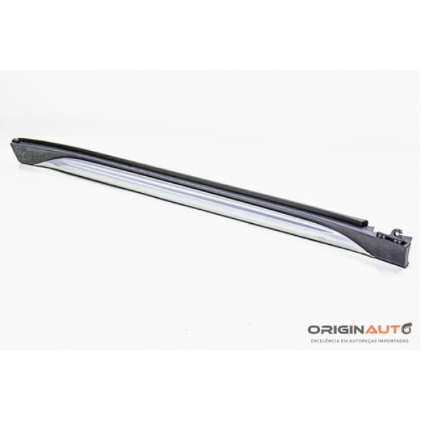 Caixa De Ar Spoiler Direito Bmw X1 2016 17 18 2019 7332328