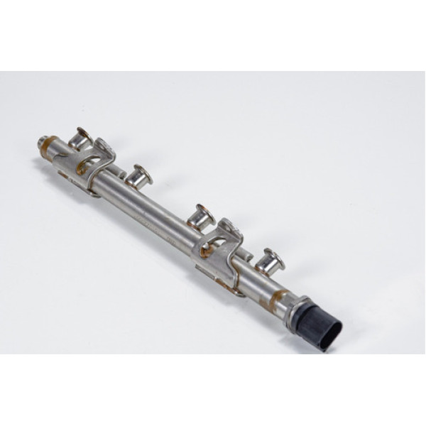 Flauta Bico Injeção Audi Q3 Cc Golf Jetta Tiguan 04e133320d