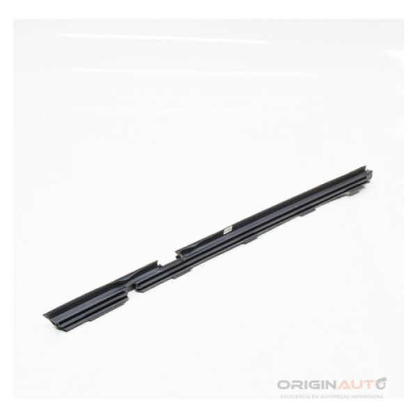 Pestana Traseira Esquerda Mercedes C43 Amg 2018 A2057350365