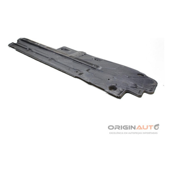 Protetor Assoalho Esquerdo Mercedes C180 2012 A2046808708