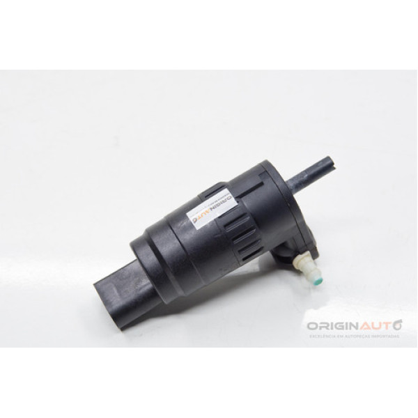 Motor Agua Esguicho Parabrisa Audi Q3 8u 2.0 180cv Quattro 1