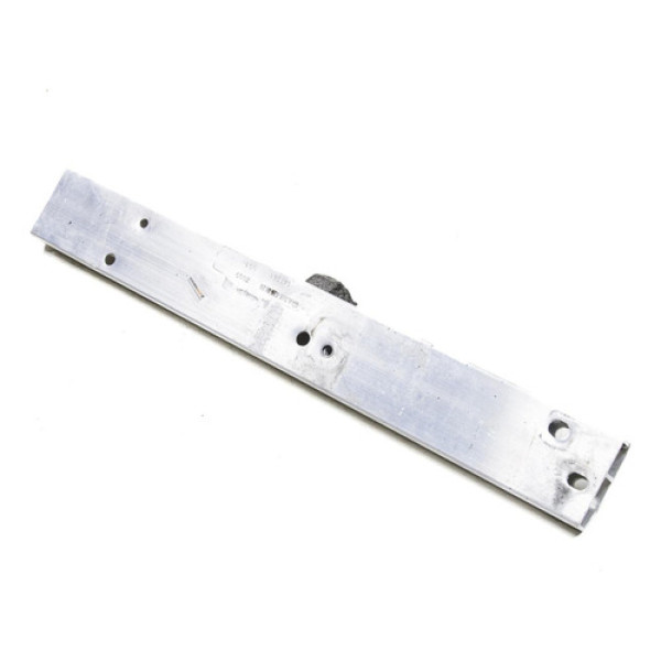 Travessa Cofre Motor Mercedes A200 2015 A2466280129