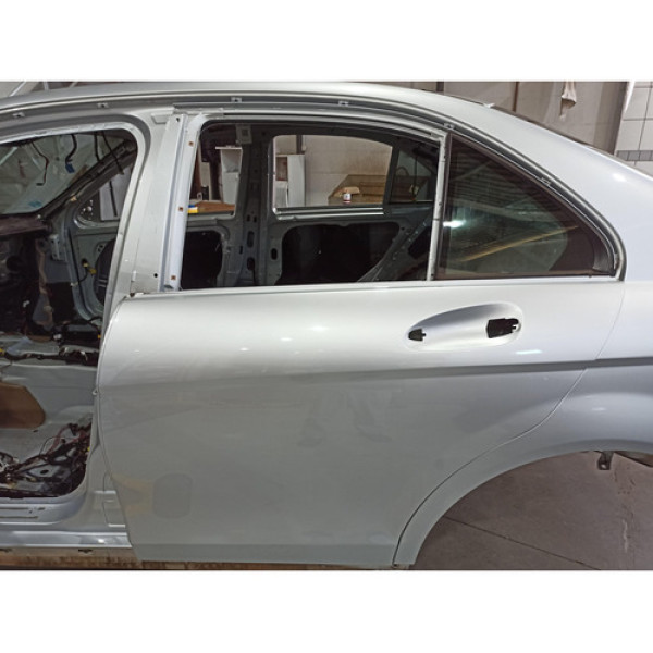 Porta Traseira Esquerda Mercedes C180 2012