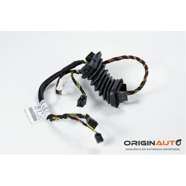 Chicote Porta Dianteira Direita Mercedes Gla200 A1765405408