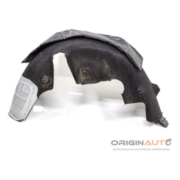 Capa Parabarro Traseira Direita Mercedes C180 2012 A20469062