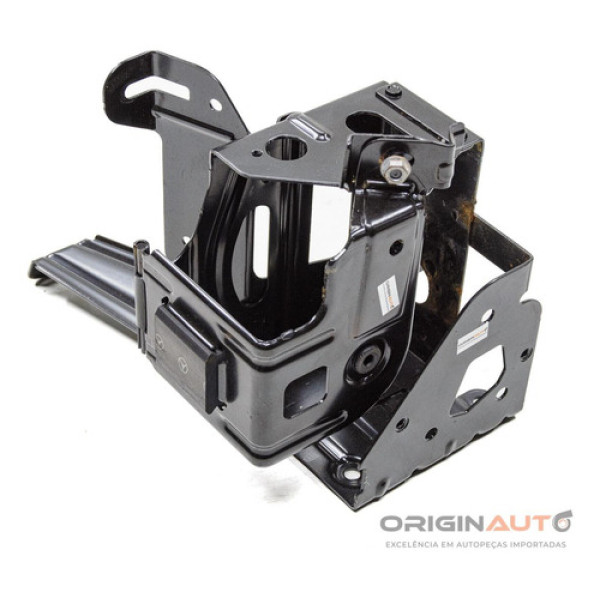 Suporte Bateria Mercedes C180 2012 A2045400440