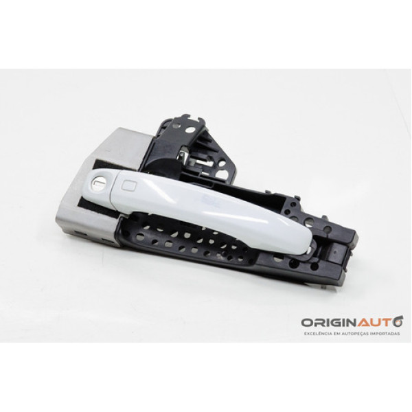 Maçaneta Externa Dianteira Esquerda Audi Q3 2014 8t0837205a