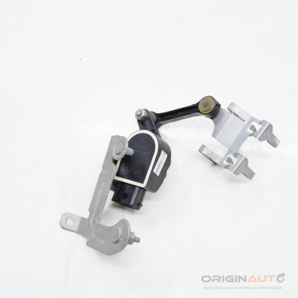 Sensor Alt Estabilidade T/d Mercedes C43 Amg2018 A0009053704